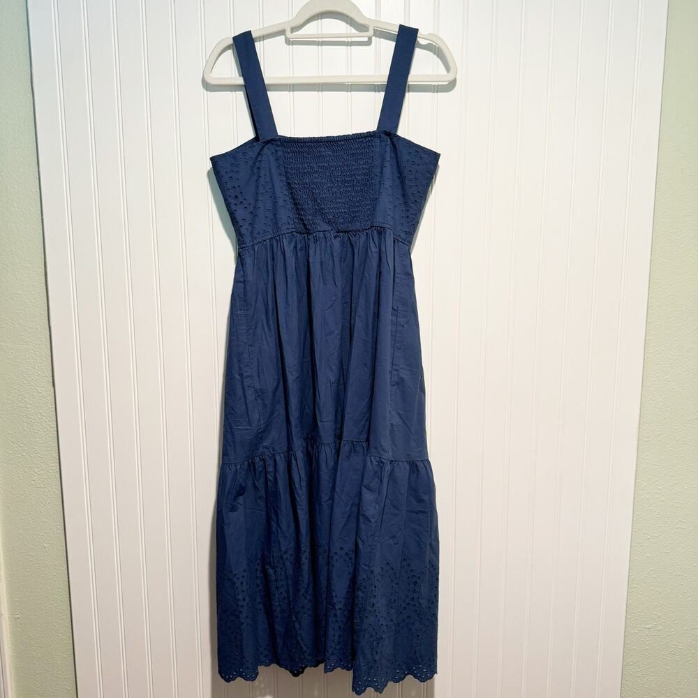 Uniqlo Blue Cotton Embroidered Smocked Eyelet Lace Dress NEW Size Medium - Picture 7 of 8